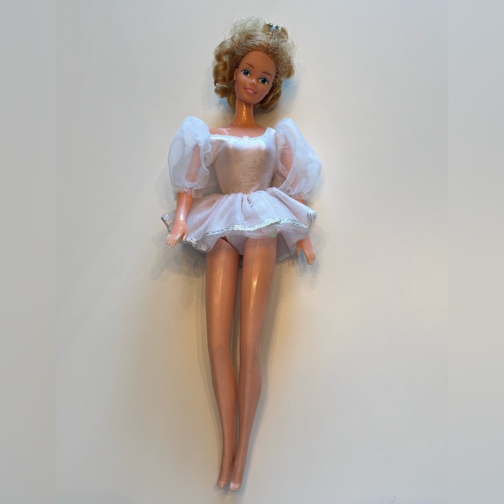 1983 Ballerina Barbie. model number #4983
